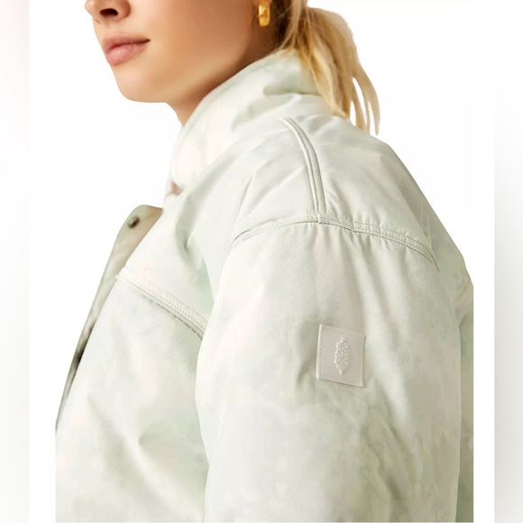 NWOT FP Movement Bunny Slope Puffer Ski Jacket - Picture 5 of 7